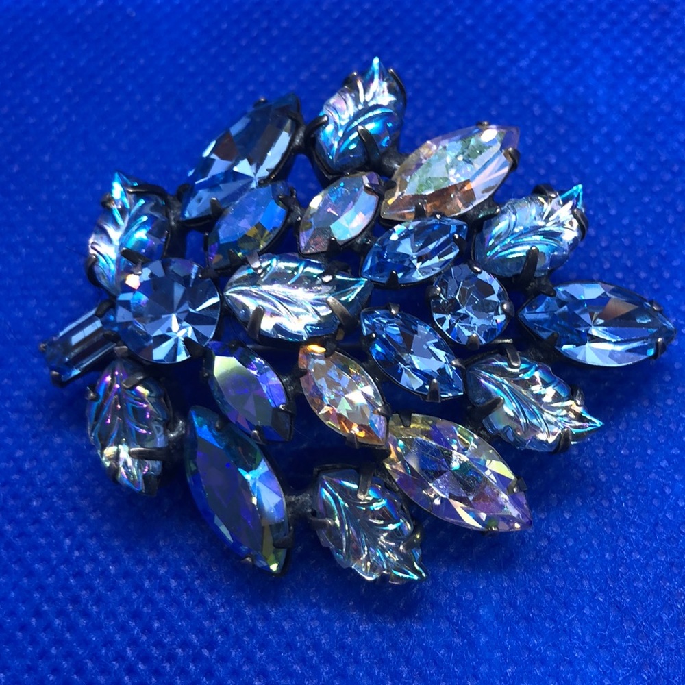 VTG Blue Aurora Regency Brooch/Pin